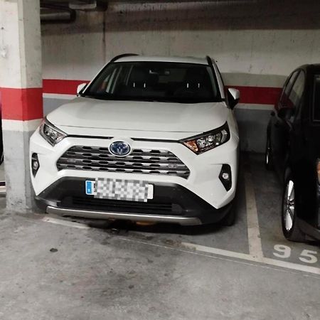 La Villa De Lore, Piso Completo Apto 6 Personas Con Garaje Avilés Eksteriør bilde